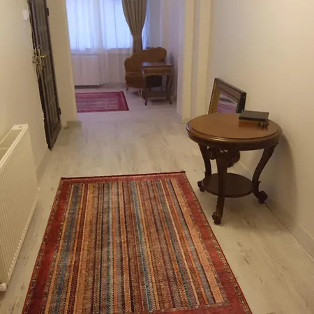 Apartament Hisar *